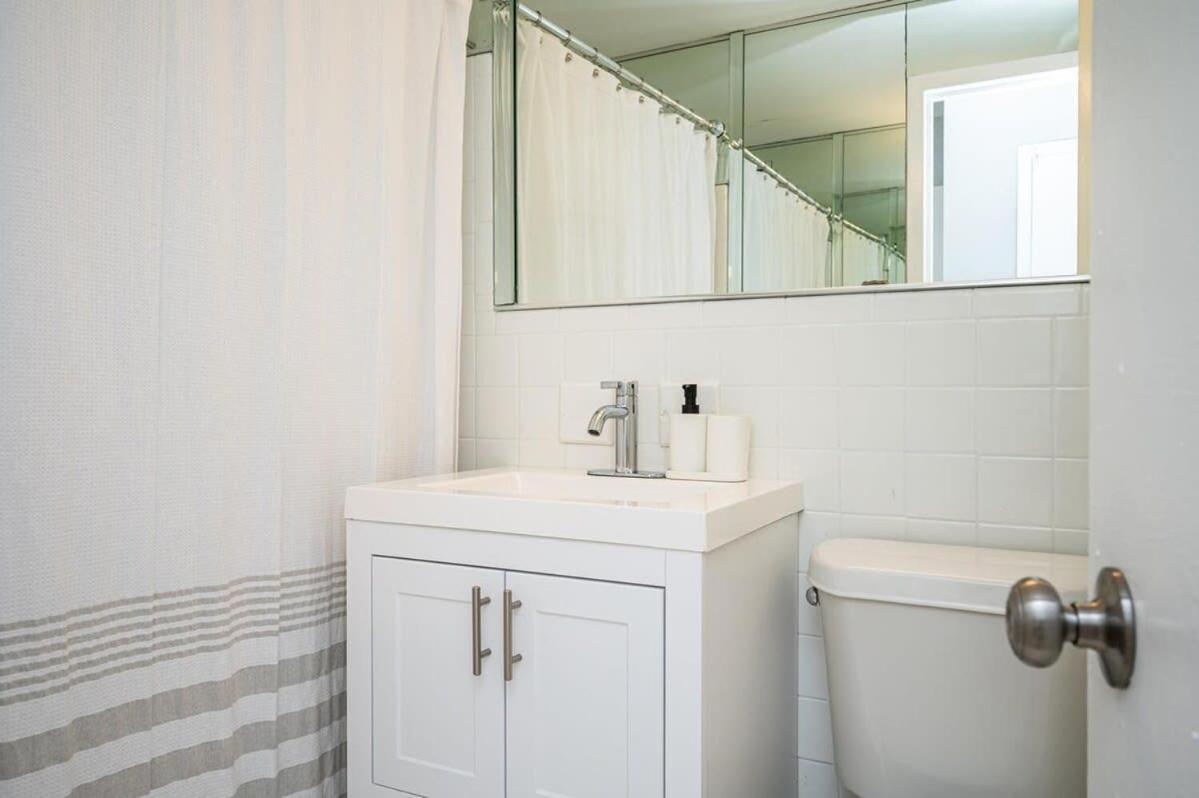 Villa Atl Downtown 2Br King Bed Free Parking Lm1003 Atlanta Esterno foto