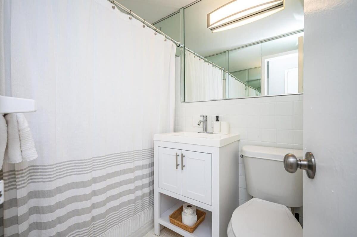 Villa Atl Downtown 2Br King Bed Free Parking Lm1003 Atlanta Esterno foto
