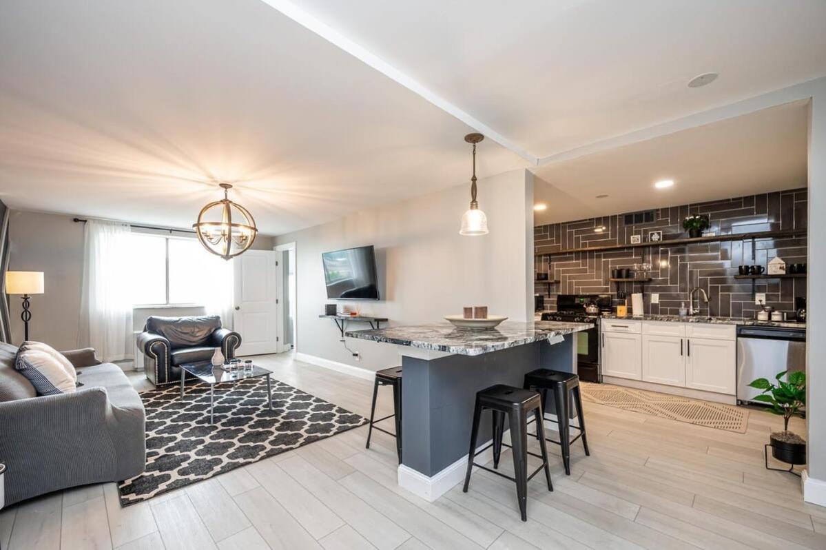 Villa Atl Downtown 2Br King Bed Free Parking Lm1003 Atlanta Esterno foto
